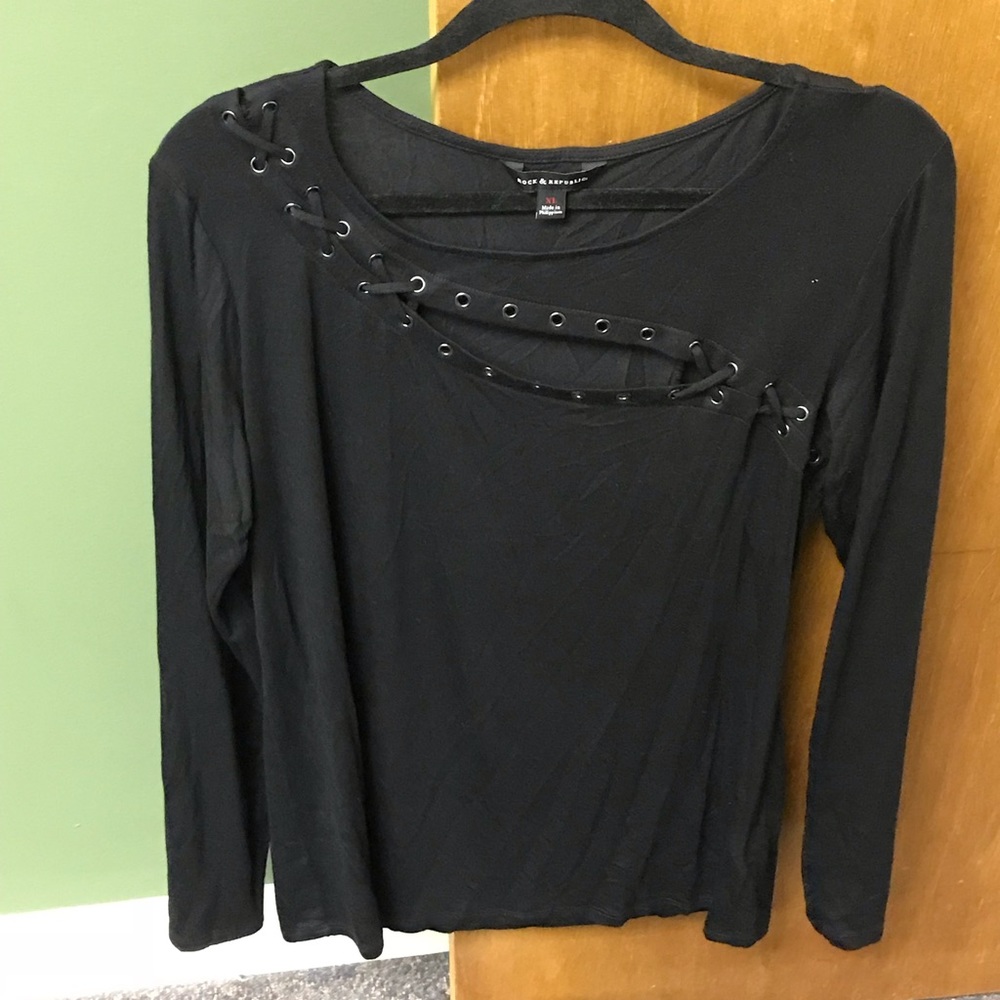 Sexy black shirt